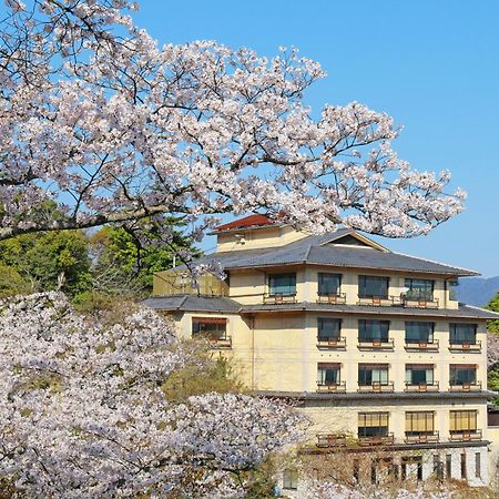 Jukeiso Hotel Hatsukaichi Exterior photo