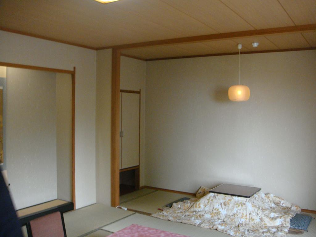 Jukeiso Hotel Hatsukaichi Exterior photo