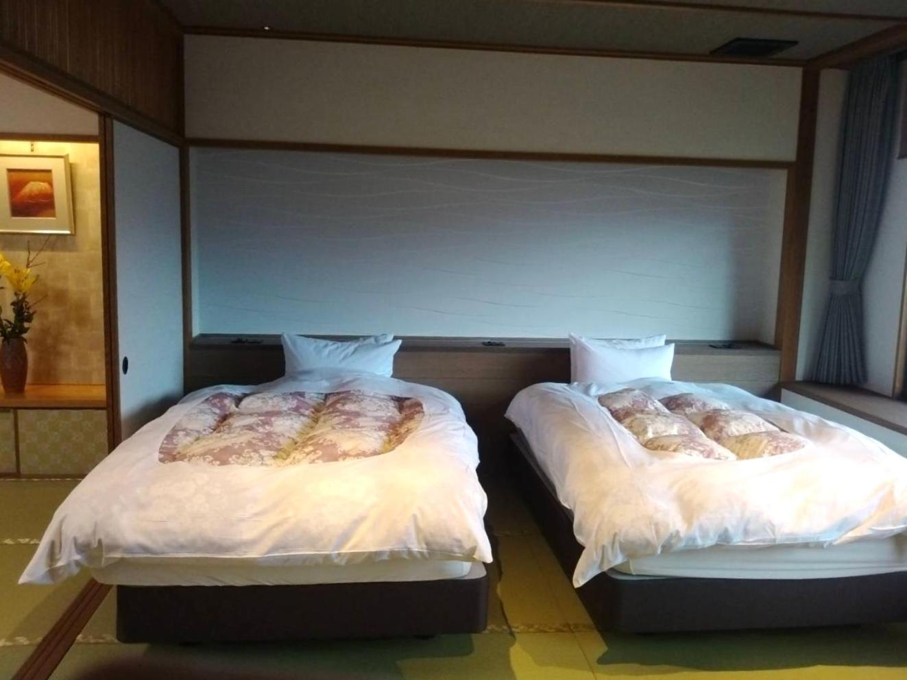 Jukeiso Hotel Hatsukaichi Exterior photo