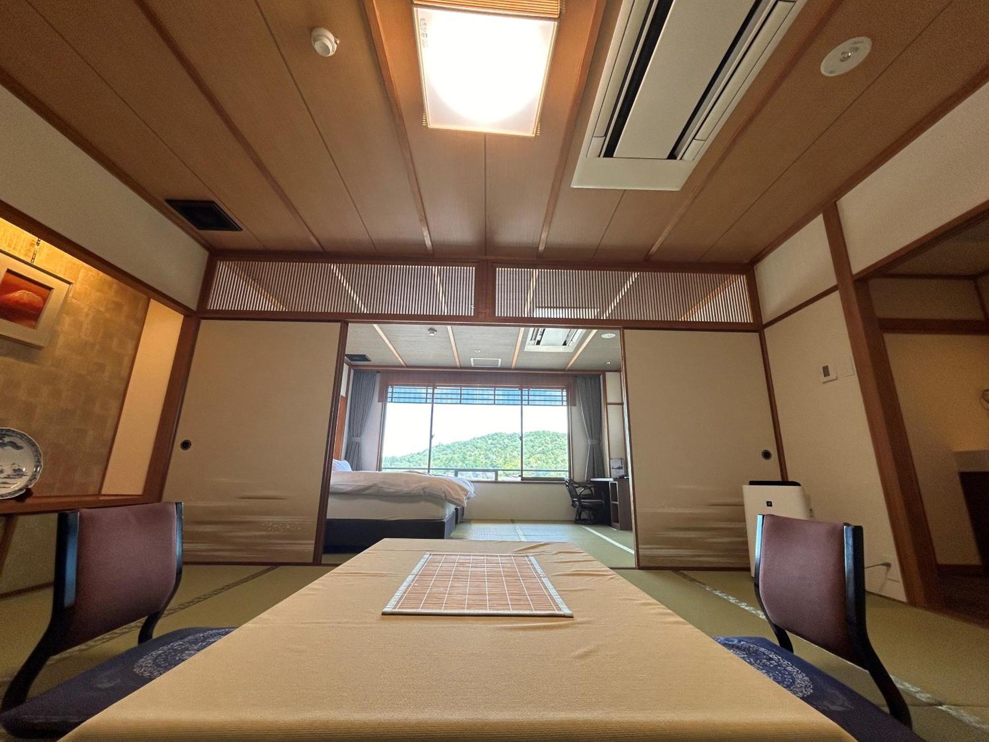 Jukeiso Hotel Hatsukaichi Exterior photo