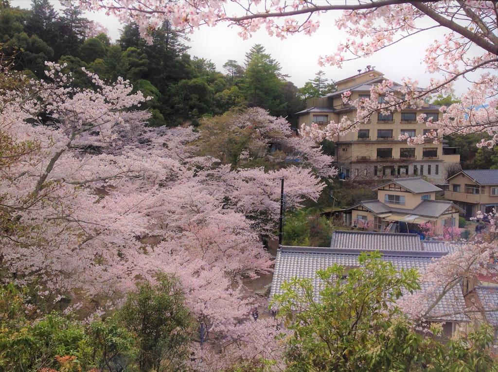 Jukeiso Hotel Itsukushima Exterior photo