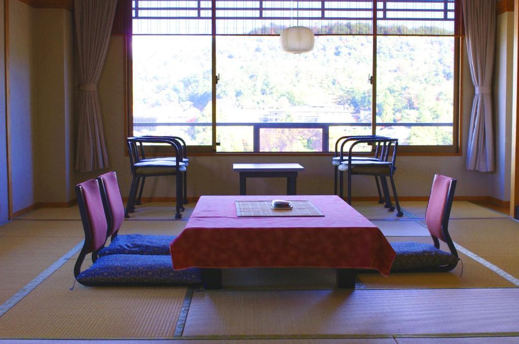Jukeiso Hotel Hatsukaichi Room photo